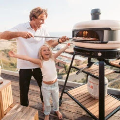 Gozney Dome Dual-Fuel Pizzaofen, Olivgrün -Grill Konigreich Geschaft gozney dome dual fuel pizzaofen fea4e7af3a16f3d23e95edf685c66735