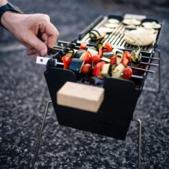 Knister Grill Original – Tragbarer Holzkohlegrill -Grill Konigreich Geschaft knister grill original tragbarer holzkohlegrill bd0462637a21bee6d6e8427ef270b864