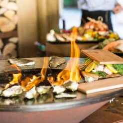 OFYR Feuerplatte Classic Corten 85 -Grill Konigreich Geschaft vielseitige zubereitung auf der ofyr feuerschale classic corten 85 ecee87d44b9c5c257386e34cef93a82a