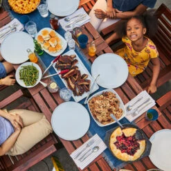 Weber Porzellan-Teller, 27,5cm, 2er-Set -Grill Konigreich Geschaft weber porzellan teller front 13c2263dc6ae37f9345f99a264cf8330