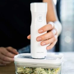 ZWILLING FRESH & SAVE Vakuumpumpe Mit Ladekappe, Weiß 16 ZWILLING FRESH & SAVE Vakuumpumpe Mit Ladekappe, Weiß -Grill Konigreich Geschaft zwilling fresh save vakuumpumpe mit ladekappe weiss 8966688ca186f7350ae2eef7a5b8e30f